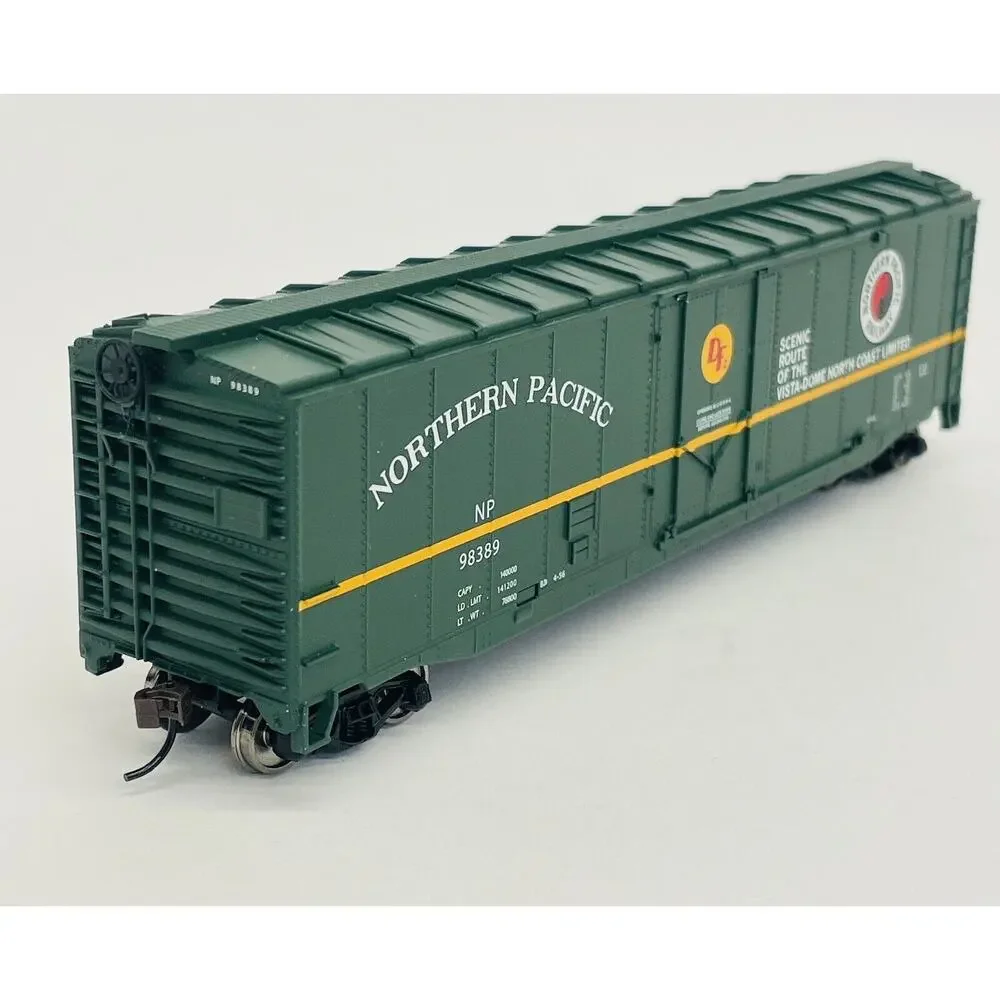 Walthers Trainline HO Northern Pacific Boxcar #98389 931-1679 LN